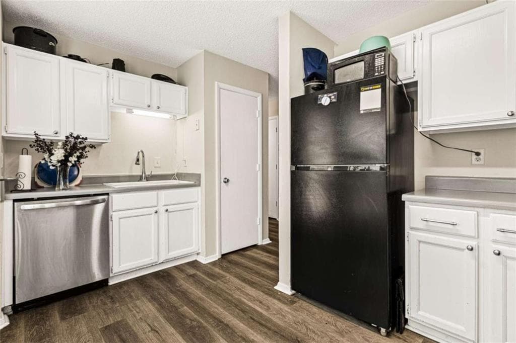 2 bedroom, 3 bathroom, 1,396 sq ft condominium for sale at 128 Belmonte Drive, Atlanta, GA 30311 — photo 5
