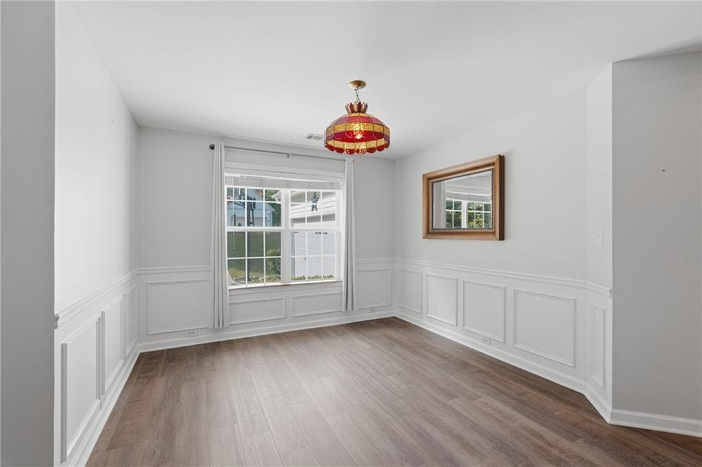 3 bedroom, 2 bathroom, 1,425 sq ft single family residence for sale at 3522 Cameron Drive, Gainesville, GA 30506 — photo 10
