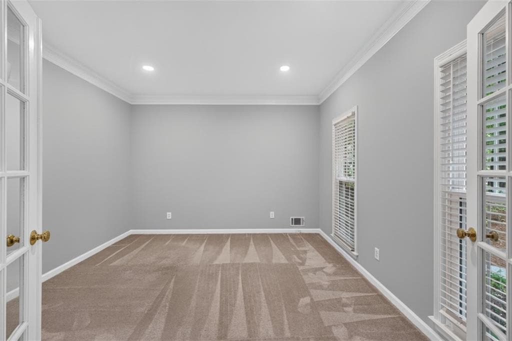 4 bedroom, 3 bathroom, 2,715 sq ft single family residence under contract at 2652 Forest Meadow Lane, Lawrenceville, GA 30043 — photo 5
