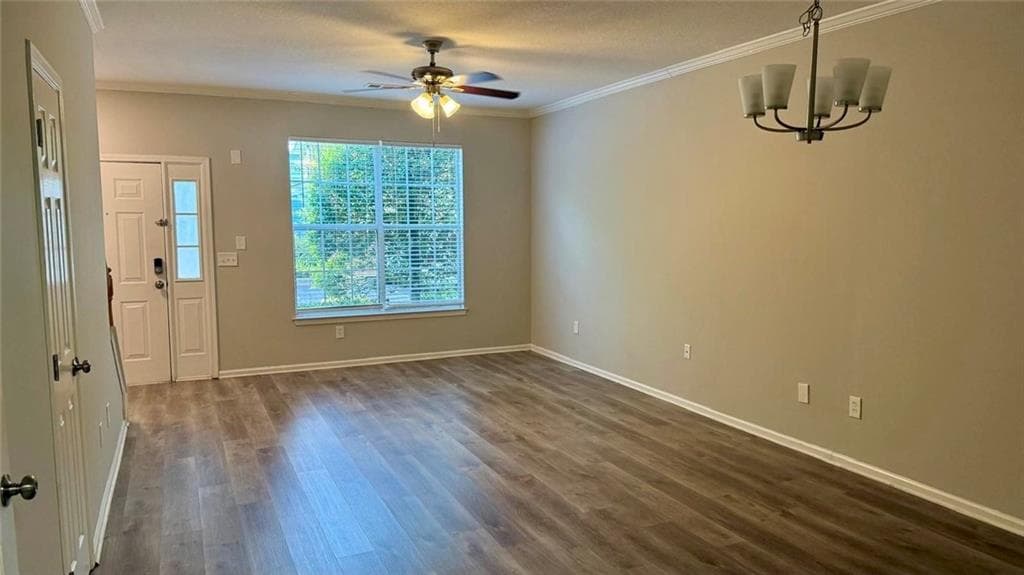 2 bedroom, 3 bathroom, 1,296 sq ft townhouse for sale at 369 Pine Hill Place 1, Norcross, GA 30093 — photo 2