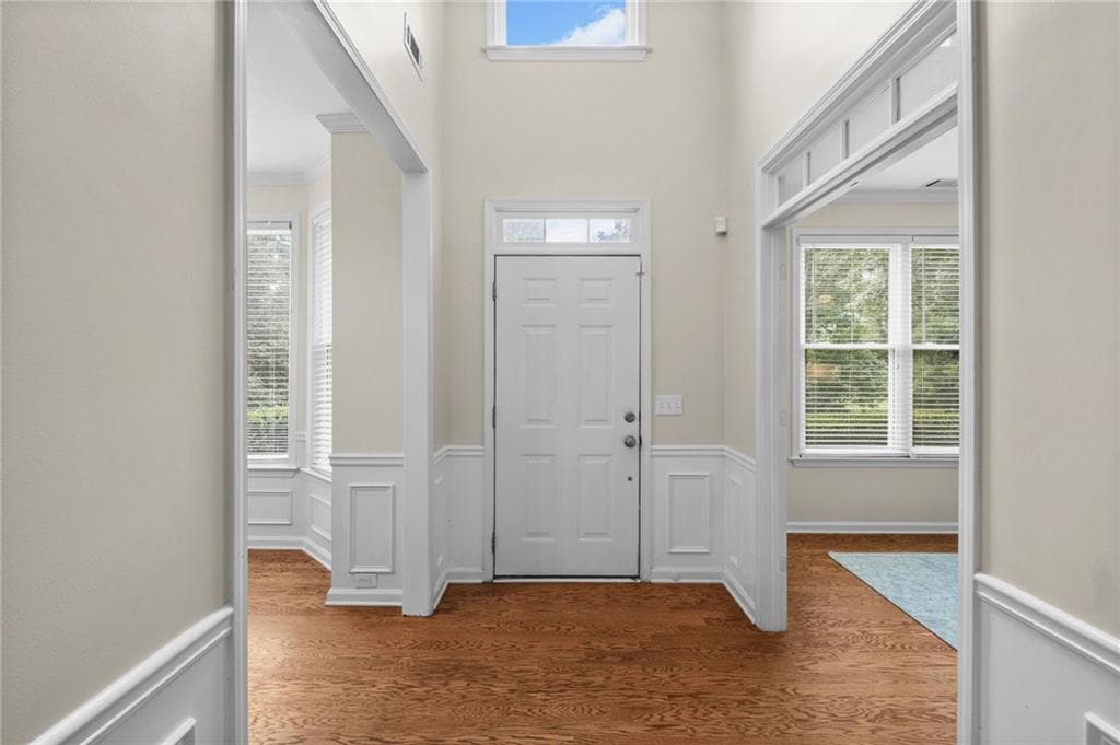 4 bedroom, 3 bathroom, 2,468 sq ft single family residence for sale at 2300 Northwood Drive, Milton, GA 30004 — photo 7