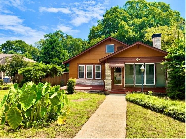 4 bedroom, 2 bathroom, 2,189 sq ft single family residence for sale at 1012 SW Birch Street, Atlanta, GA 30310 — photo 2