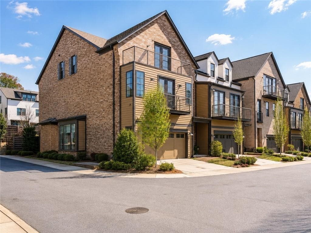 4 bedroom, 4 bathroom, 3,800 sq ft townhouse for sale at 232 Arpeggio Way, Alpharetta, GA 30009 — photo 1 of 56