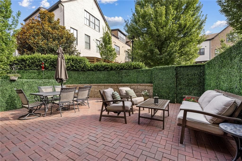 4 bedroom, 4 bathroom, 3,800 sq ft townhouse for sale at 232 Arpeggio Way, Alpharetta, GA 30009 — photo 8
