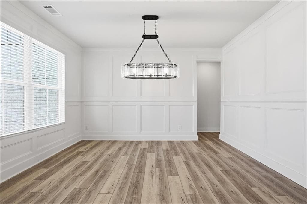 5 bedroom, 4 bathroom, 3,473 sq ft single family residence for sale at 1503 Reserve Glen Drive, Lawrenceville, GA 30043 — photo 5