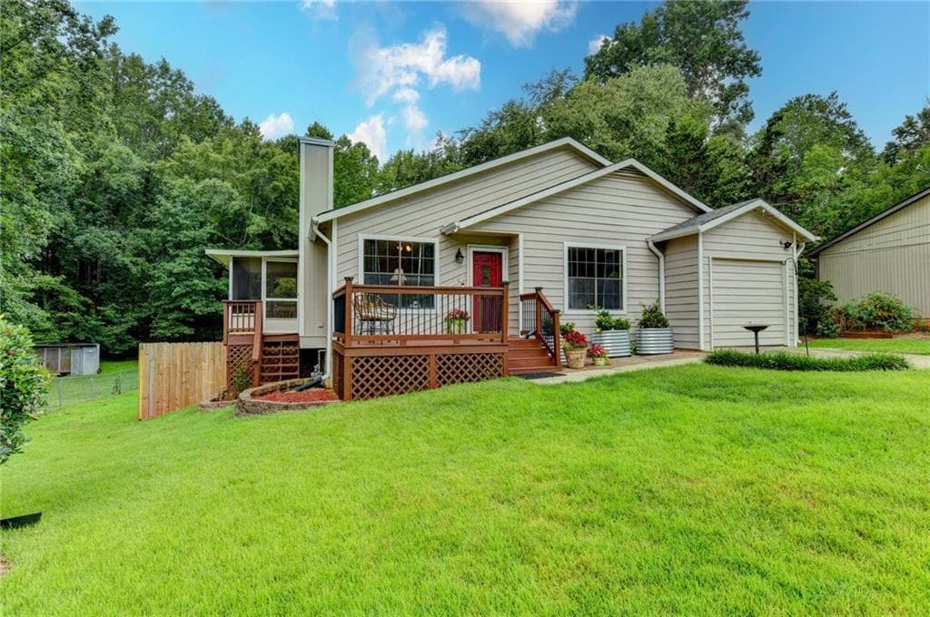 3 bedroom, 2 bathroom, 1,054 sq ft single family residence for sale at 3366 Highland Pine Way, Duluth, GA 30096 — photo 2