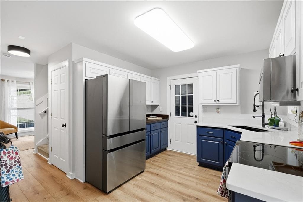 3 bedroom, 3 bathroom, 1,362 sq ft single family residence under contract at 2875 Capri Drive, Cumming, GA 30041 — photo 7