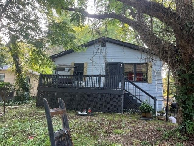 5 bedroom, 2 bathroom, 1,817 sq ft single family residence for sale at 474 Center Hill Avenue, Atlanta, GA 30318 — photo 3