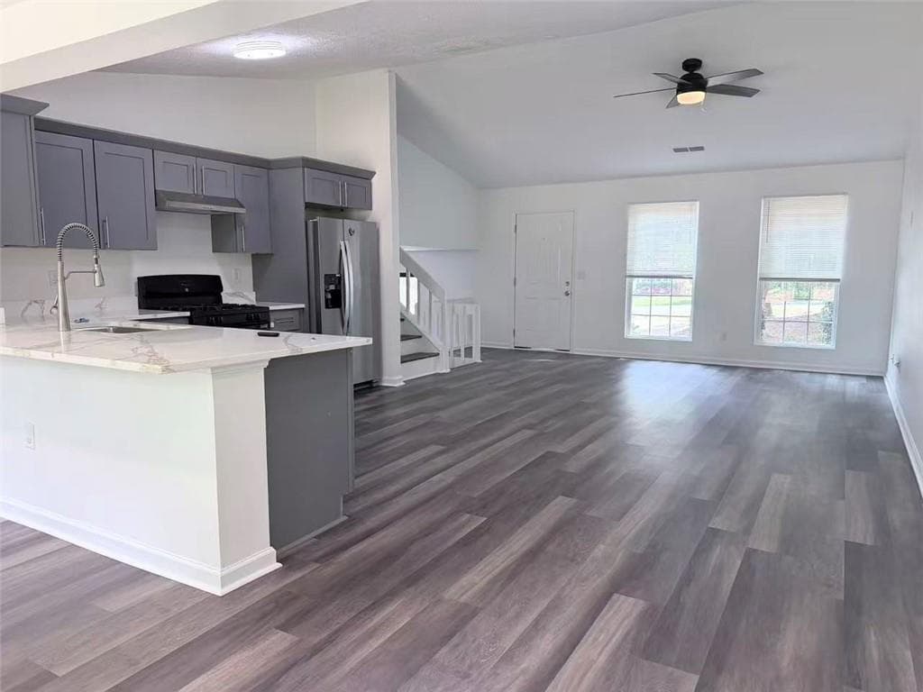 3 bedroom, 2 bathroom, 1,512 sq ft single family residence under contract at 944 Sweetwater Circle, Lawrenceville, GA 30044 — photo 8