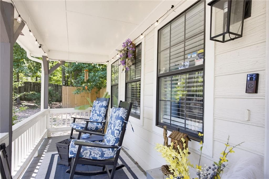 3 bedroom, 2 bathroom, 1,733 sq ft single family residence under contract at 437 SCHOOL Road, Dallas, GA 30132 — photo 5