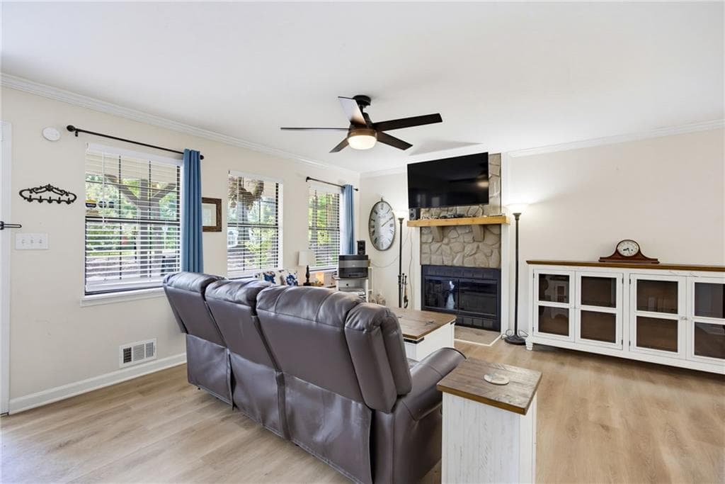 3 bedroom, 2 bathroom, 1,733 sq ft single family residence under contract at 437 SCHOOL Road, Dallas, GA 30132 — photo 7