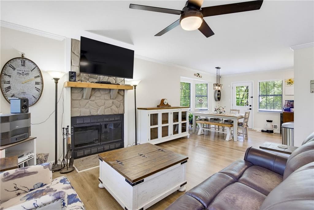 3 bedroom, 2 bathroom, 1,733 sq ft single family residence under contract at 437 SCHOOL Road, Dallas, GA 30132 — photo 9