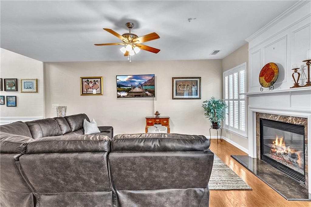 3 bedroom, 3 bathroom, 1,936 sq ft townhouse under contract at 5711 Evadale Trace 7, Mableton, GA 30126 — photo 9