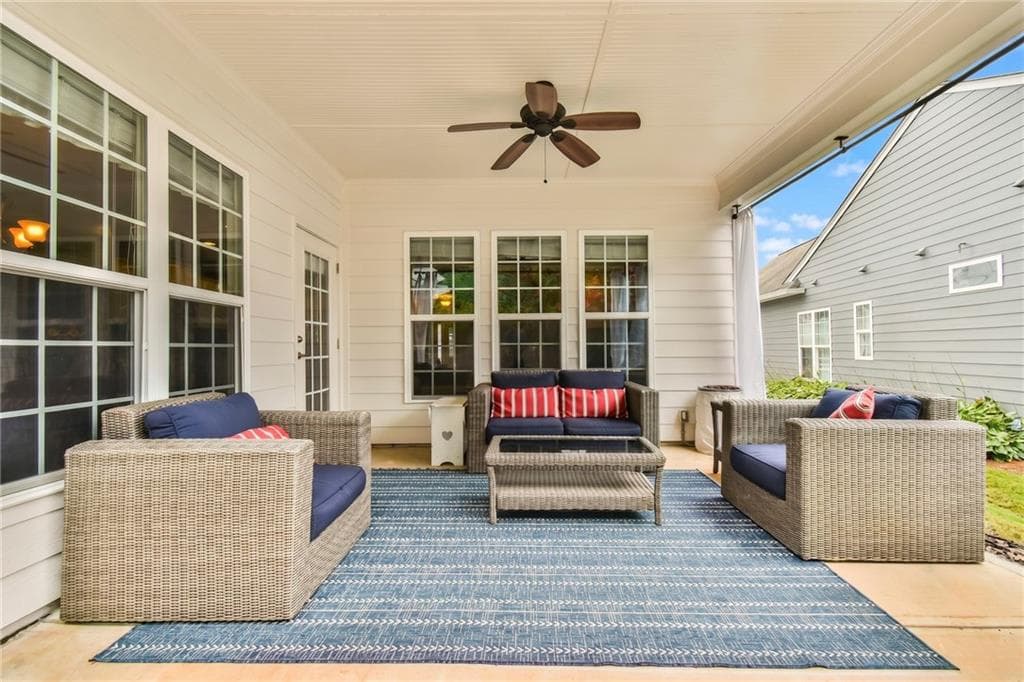 3 bedroom, 3 bathroom, 2,661 sq ft single family residence for sale at 6652 Fawn Meadow Lane, Hoschton, GA 30548 — photo 7