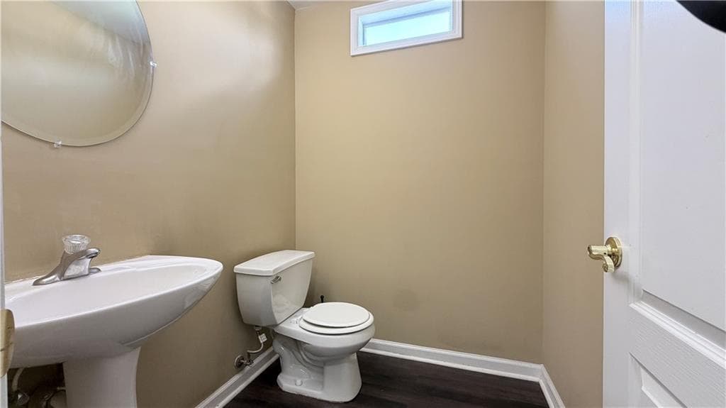 3 bedroom, 3 bathroom, 1,860 sq ft townhouse for sale at 2000 Village Run Drive, Mcdonough, GA 30252 — photo 6