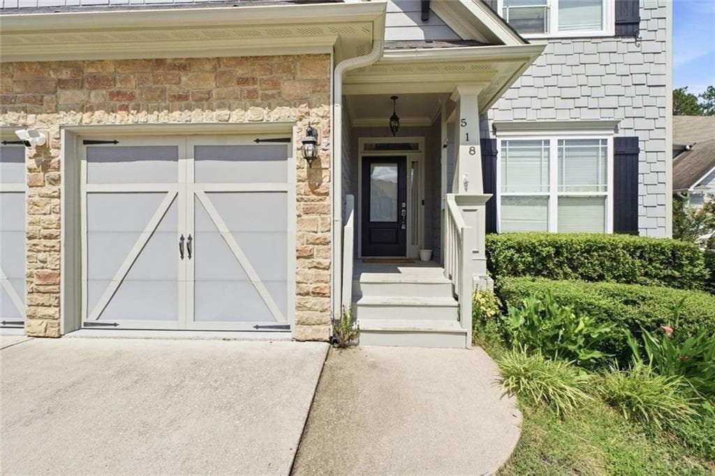5 bedroom, 4 bathroom, 3,690 sq ft single family residence for sale at 518 S Fortune Way, Dallas, GA 30157 — photo 2