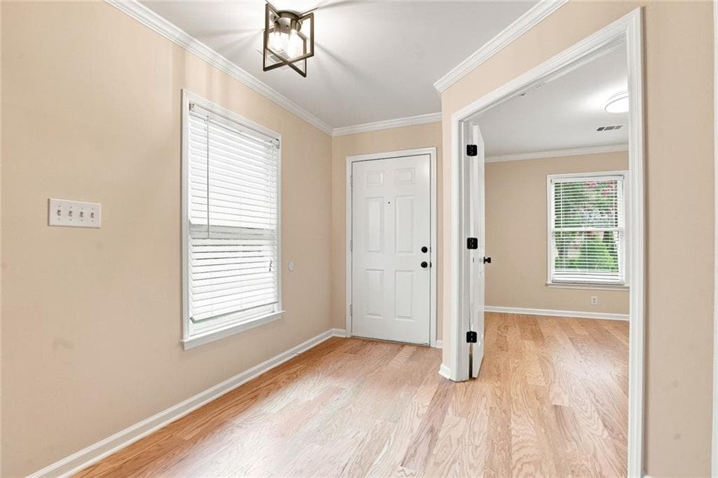 3 bedroom, 3 bathroom, 2,229 sq ft single family residence for rent at 5527 Bridge Pointe Drive, Alpharetta, GA 30005 for $3,000 a month — photo 7