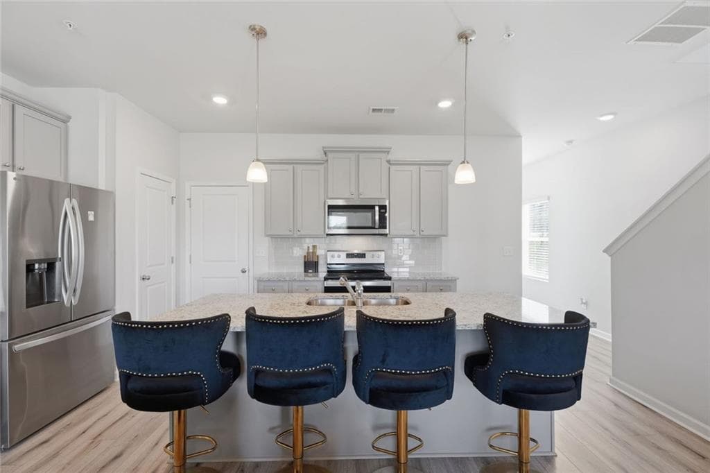 3 bedroom, 3 bathroom, 1,568 sq ft townhouse for sale at 2150 Dougherty Place, Hampton, GA 30228 — photo 10