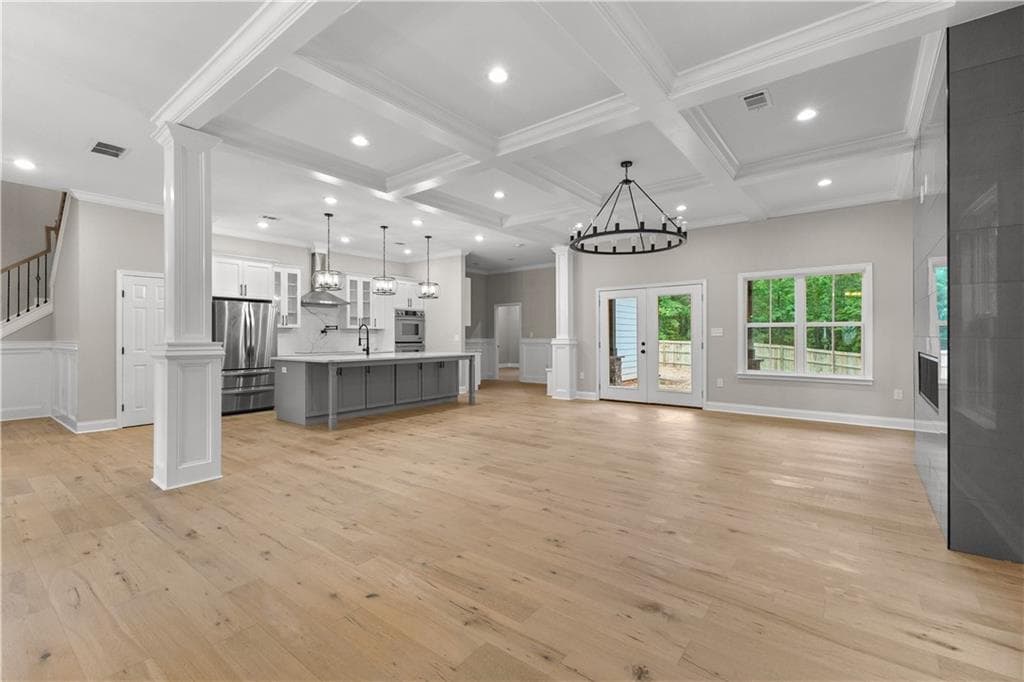 5 bedroom, 4 bathroom, 3,200 sq ft single family residence for sale at 7434 Petersburg Road, Fairburn, GA 30213 — photo 3