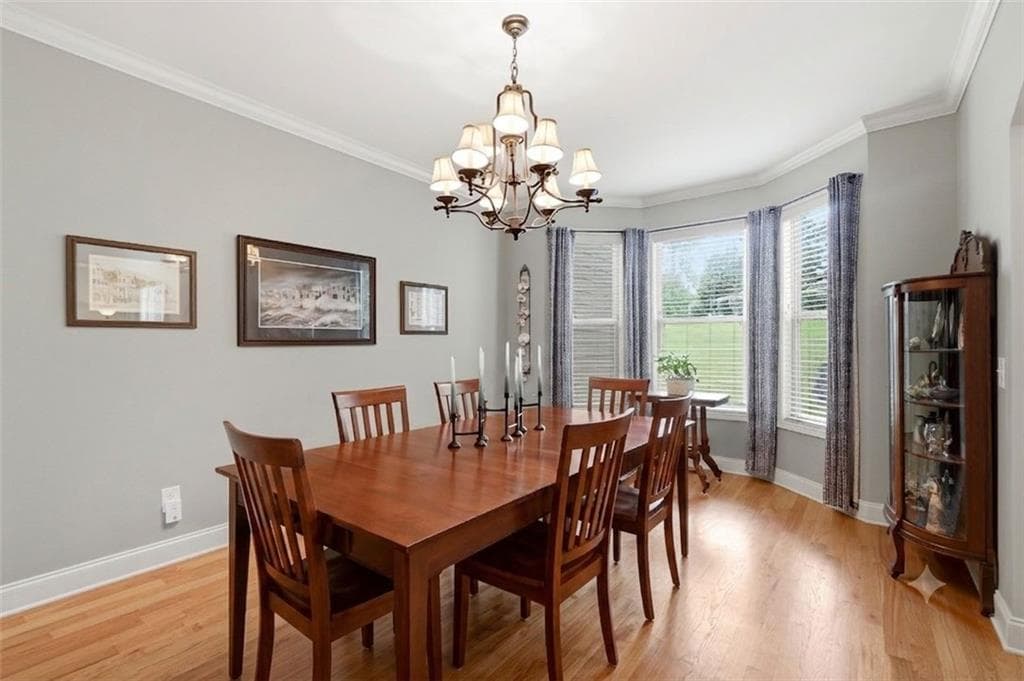 4 bedroom, 3 bathroom, 2,792 sq ft single family residence for sale at 5660 Chestatee Landing Drive, Gainesville, GA 30506 — photo 8