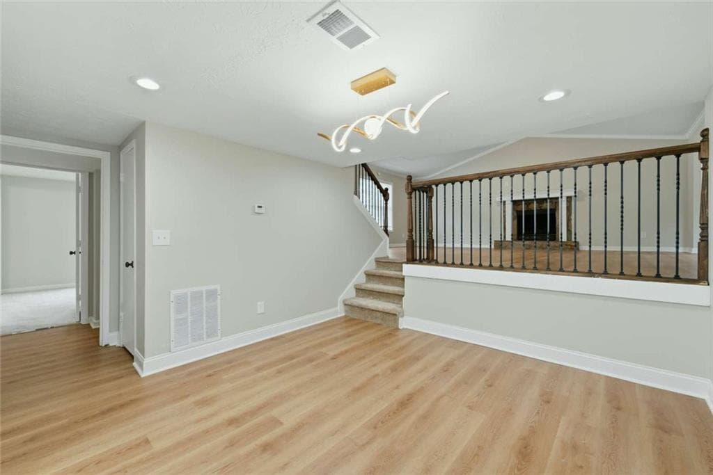 4 bedroom, 3 bathroom, 1,618 sq ft single family residence for sale at 917 Lake Watch Drive, Stone Mountain, GA 30088 — photo 9