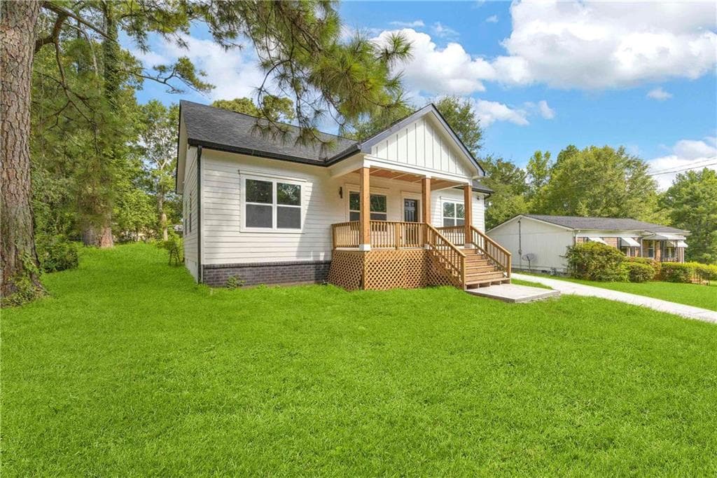 3 bedroom, 2 bathroom, 1,100 sq ft single family residence for sale at 159 Wright Circle, Athens, GA 30601 — photo 3