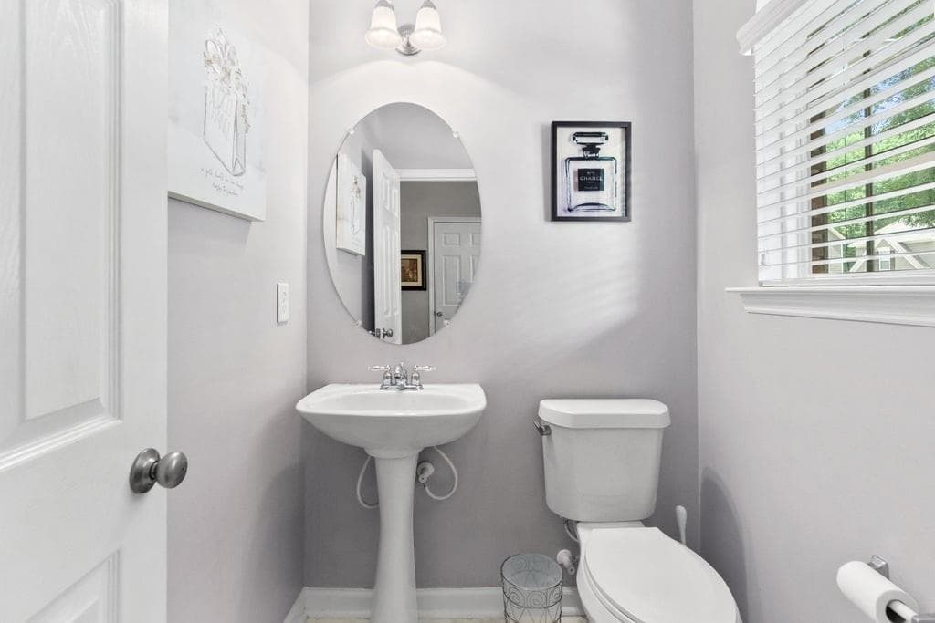 3 bedroom, 3 bathroom, 1,668 sq ft townhouse under contract at 2749 Pierce Brennen Court, Lawrenceville, GA 30043 — photo 7