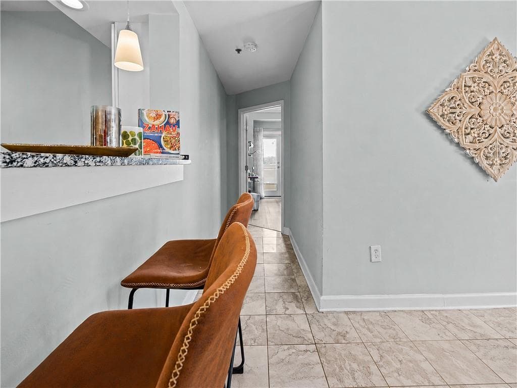 2 bedroom, 2 bathroom, 1,476 sq ft condominium for rent at 2161 Peachtree Road, Atlanta, GA 30309 for $2,500 a month — photo 10