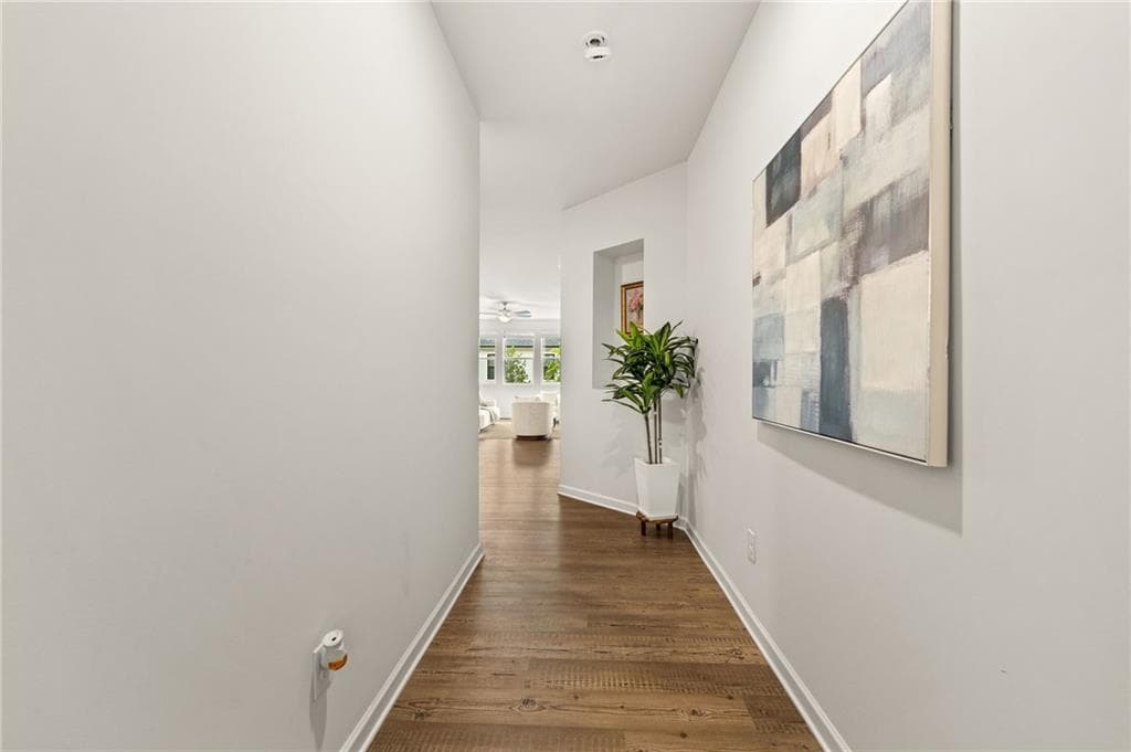 3 bedroom, 3 bathroom, 2,302 sq ft townhouse for sale at 3524 Senna Road, Duluth, GA 30096 — photo 6