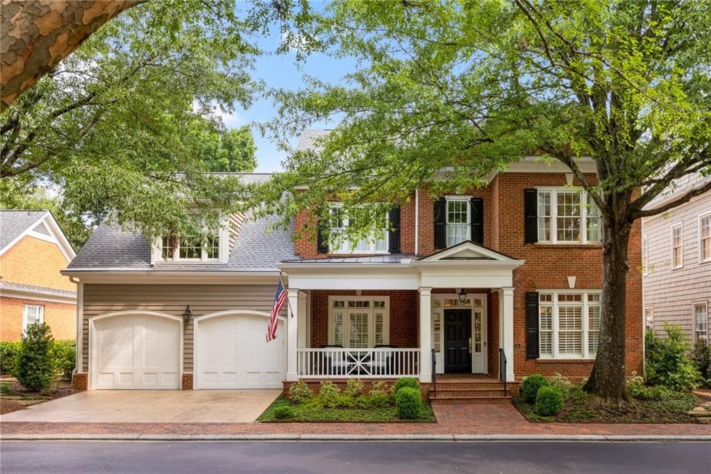 5 bedroom, 5 bathroom, 4,332 sq ft single family residence sold at 1116 Bellewood Square, Atlanta, GA 30338