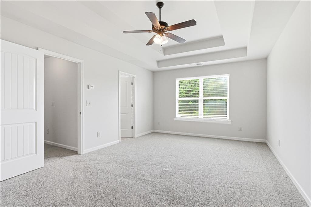 4 bedroom, 2 bathroom, 2,327 sq ft single family residence for sale at 77 Hamil Court, Cartersville, GA 30120 — photo 4