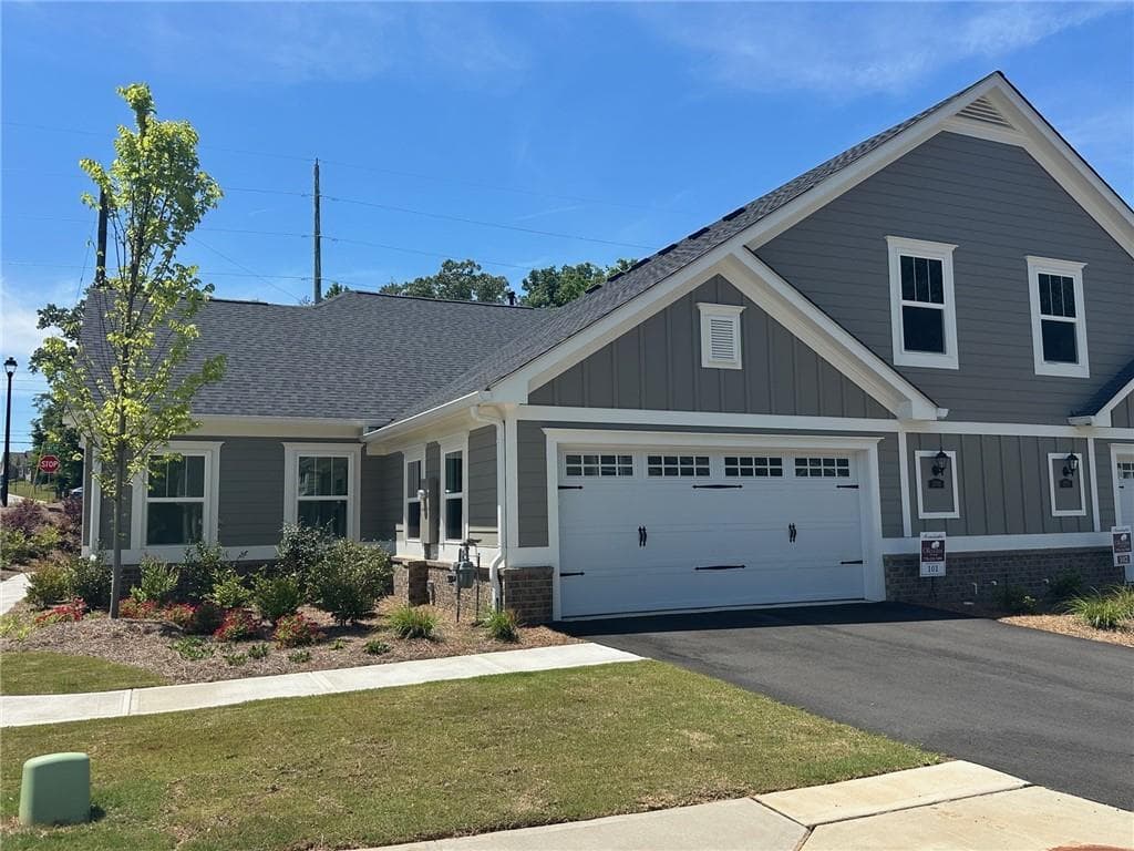 2 bedroom, 2 bathroom, 1,690 sq ft condominium for sale at 3705 Baguette Court 101, Cumming, GA 30028
