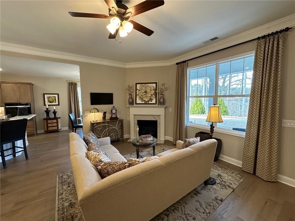 2 bedroom, 2 bathroom, 1,870 sq ft condominium for sale at 3715 Baguette Court 102, Cumming, GA 30028 — photo 7