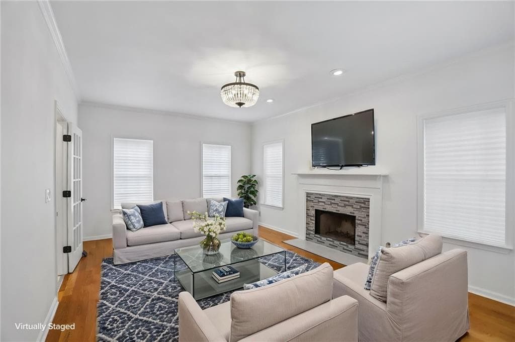 4 bedroom, 4 bathroom, 2,394 sq ft single family residence for sale at 300 Harcourt Place, Peachtree City, GA 30269 — photo 5