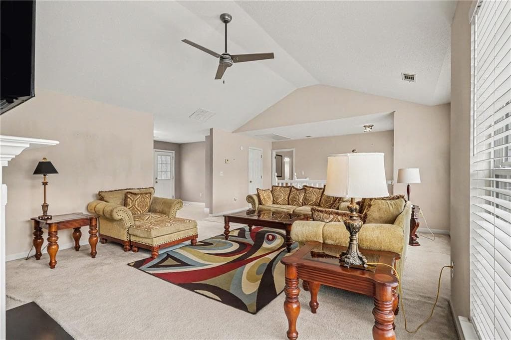 3 bedroom, 3 bathroom, 1,621 sq ft single family residence under contract at 2836 Amerson Trail, Ellenwood, GA 30294 — photo 6