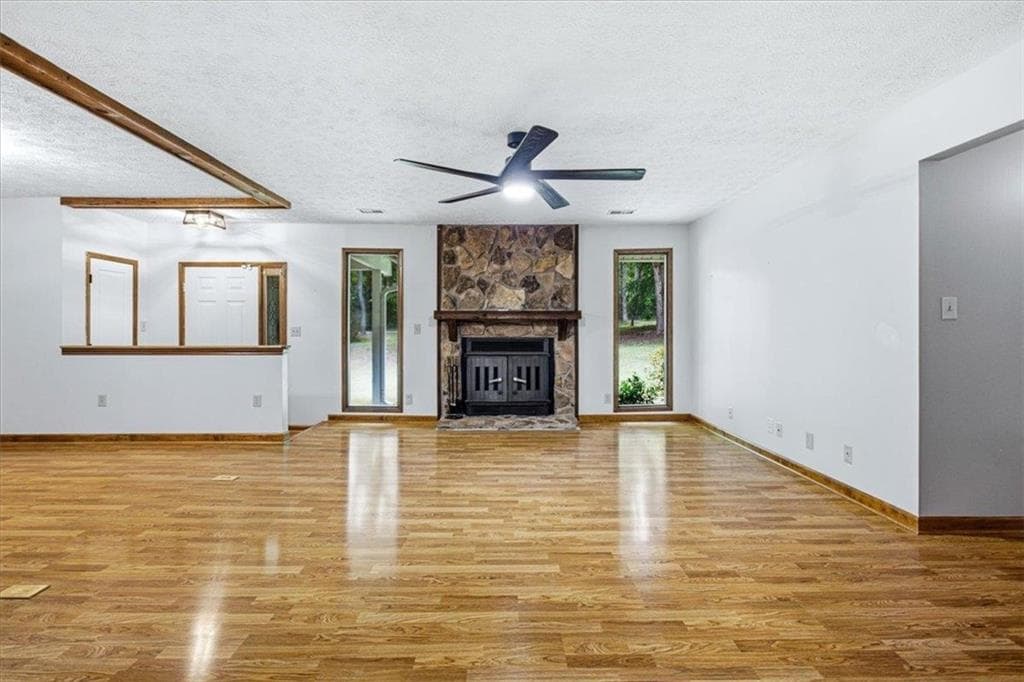 3 bedroom, 2 bathroom, 2,541 sq ft single family residence under contract at 1351 Minix Road, Sharpsburg, GA 30277 — photo 5