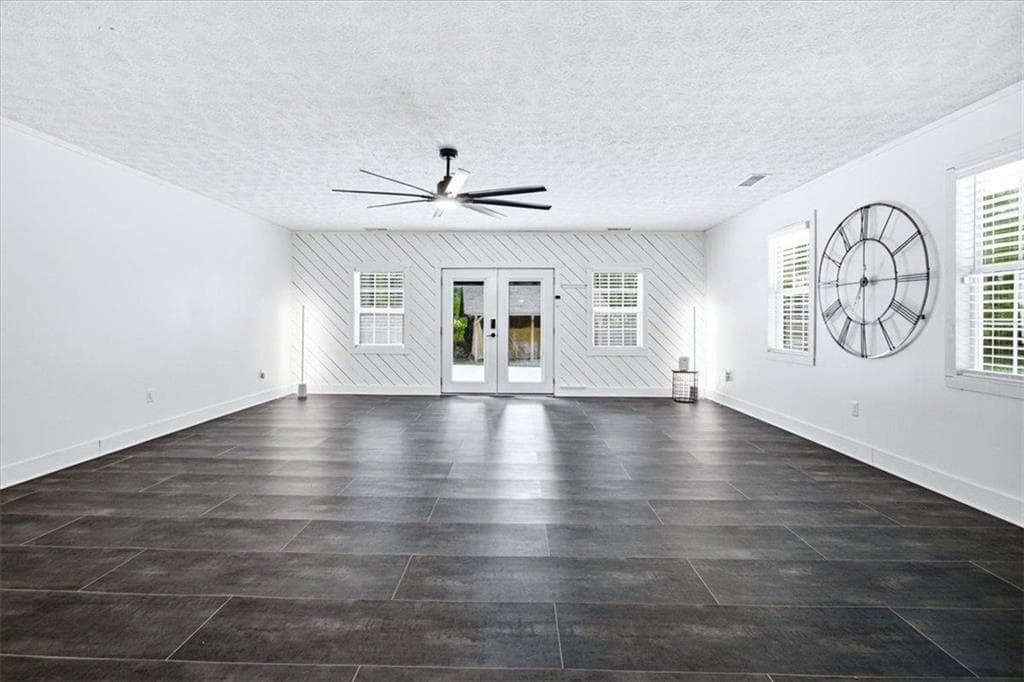3 bedroom, 2 bathroom, 2,541 sq ft single family residence under contract at 1351 Minix Road, Sharpsburg, GA 30277 — photo 8