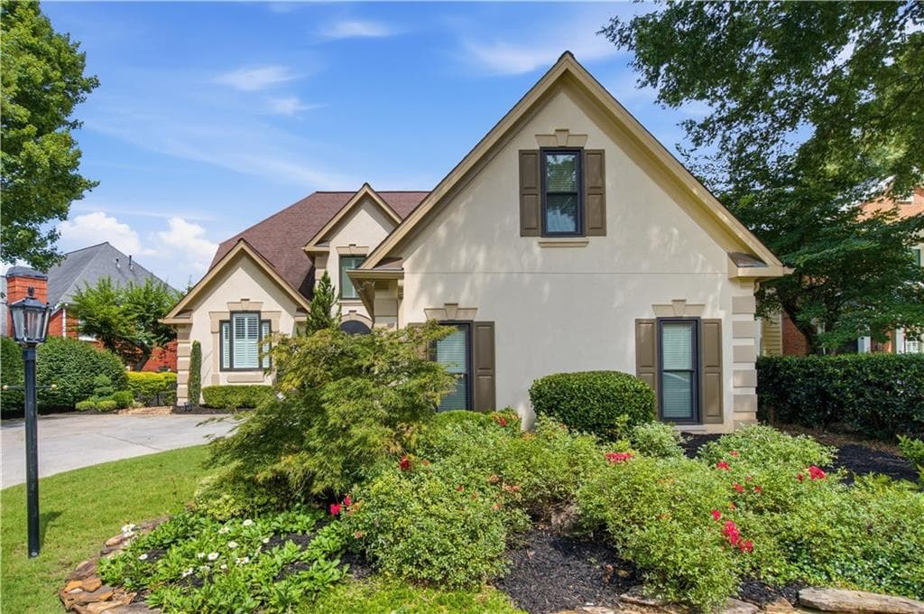 4 bedroom, 4 bathroom, 3,651 sq ft single family residence for rent at 303 Declaire Way, Marietta, GA 30067 for $4,750 a month — photo 1 of 33