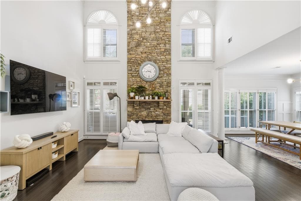 4 bedroom, 4 bathroom, 3,651 sq ft single family residence for rent at 303 Declaire Way, Marietta, GA 30067 for $4,750 a month — photo 3