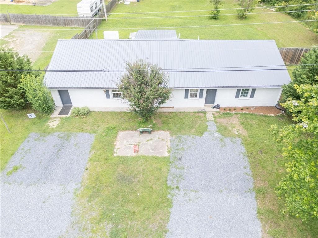 5 bedroom, 3 bathroom, 2,505 sq ft single family residence for sale at 4494 Old Summerville Road, Armuchee, GA 30105 — photo 6