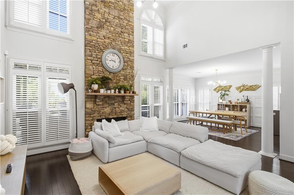 4 bedroom, 4 bathroom, 3,651 sq ft single family residence for rent at 303 Declaire Way, Marietta, GA 30067 for $4,750 a month — photo 4