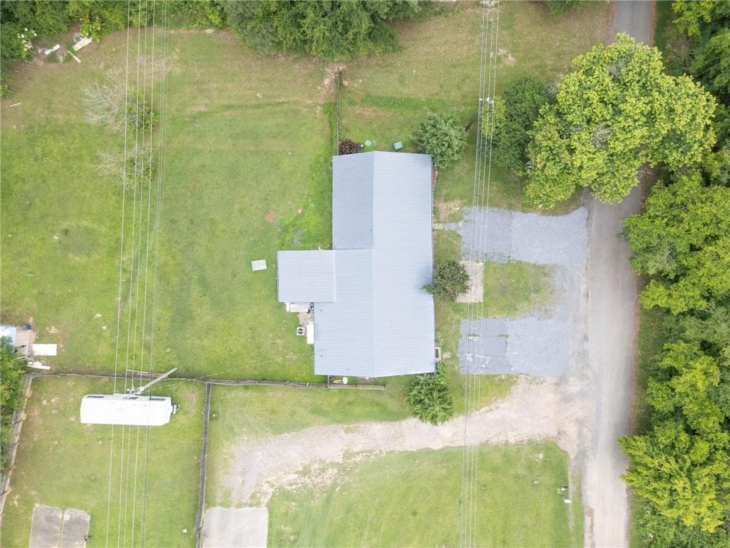 5 bedroom, 3 bathroom, 2,505 sq ft single family residence for sale at 4494 Old Summerville Road, Armuchee, GA 30105 — photo 7