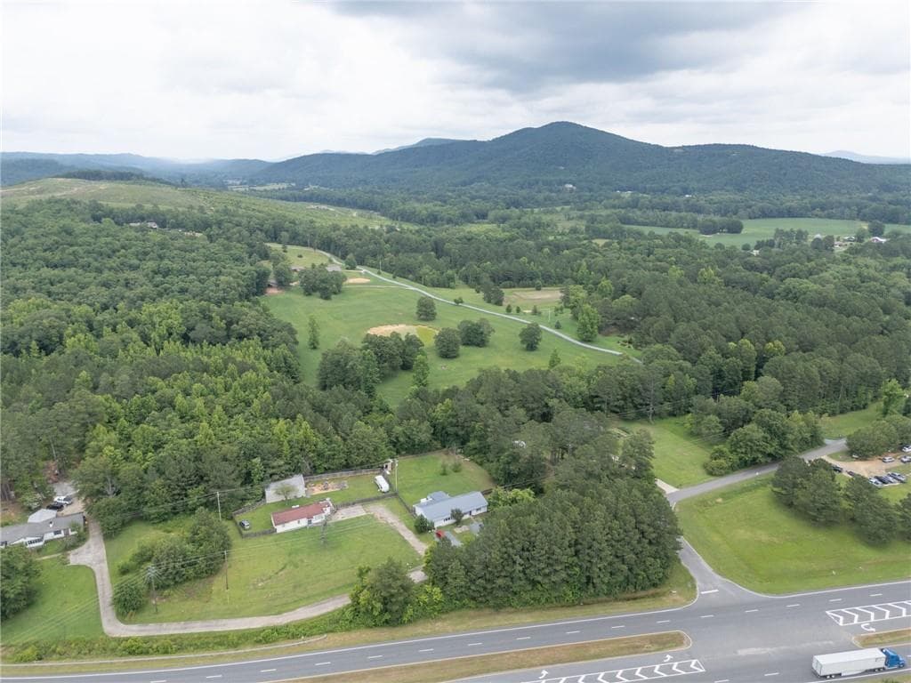 5 bedroom, 3 bathroom, 2,505 sq ft single family residence for sale at 4494 Old Summerville Road, Armuchee, GA 30105 — photo 8