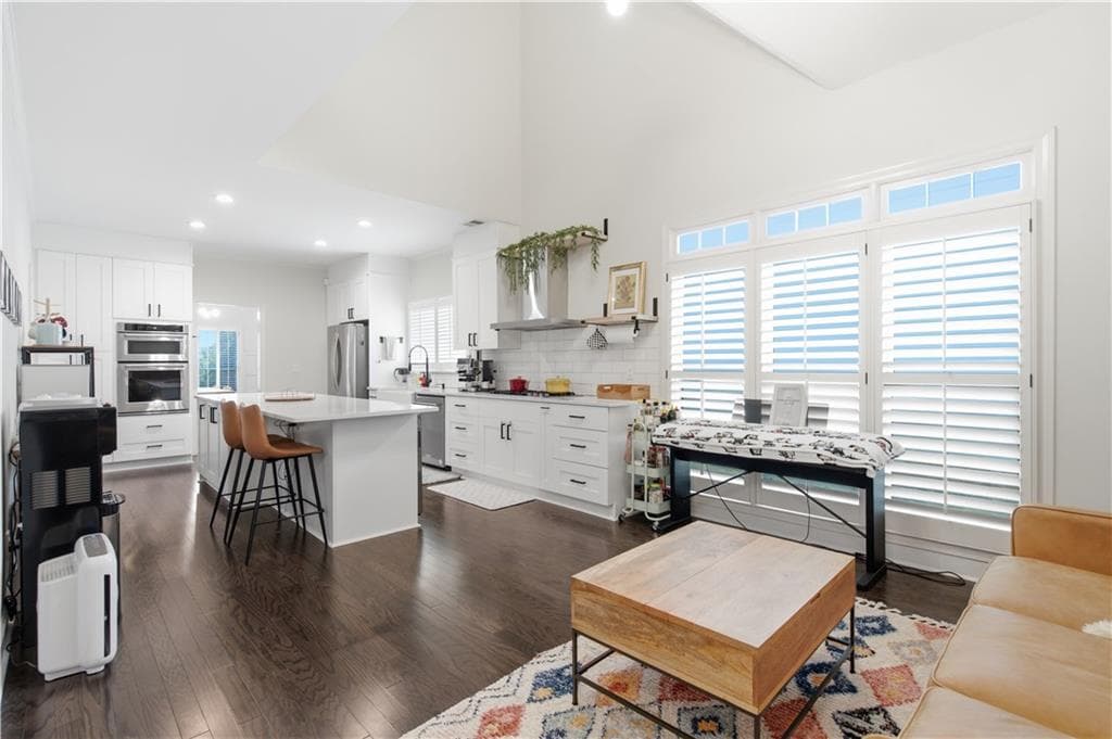 4 bedroom, 4 bathroom, 3,651 sq ft single family residence for rent at 303 Declaire Way, Marietta, GA 30067 for $4,750 a month — photo 6