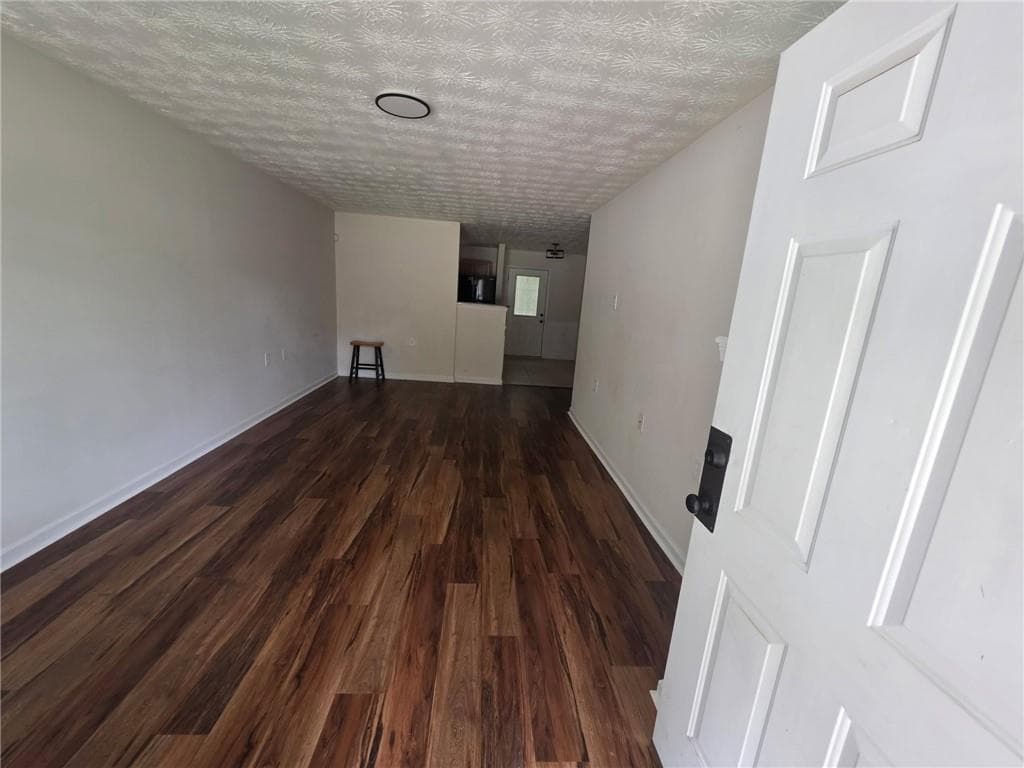 3 bedroom, 2 bathroom, 1,250 sq ft townhouse for sale at 1011 Estes Drive B2, Atlanta, GA 30310 — photo 3