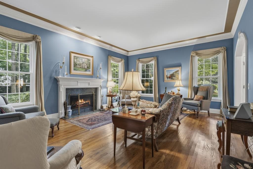 6 bedroom, 6 bathroom, 5,641 sq ft single family residence under contract at 4728 Talleybrook Drive, Kennesaw, GA 30152 — photo 10