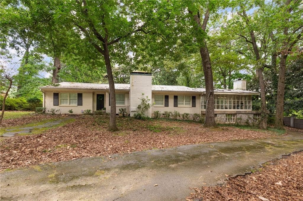 3 bedroom, 2 bathroom single family residence for sale at 4715 Ridgeview Road, Atlanta, GA 30338 — photo 9