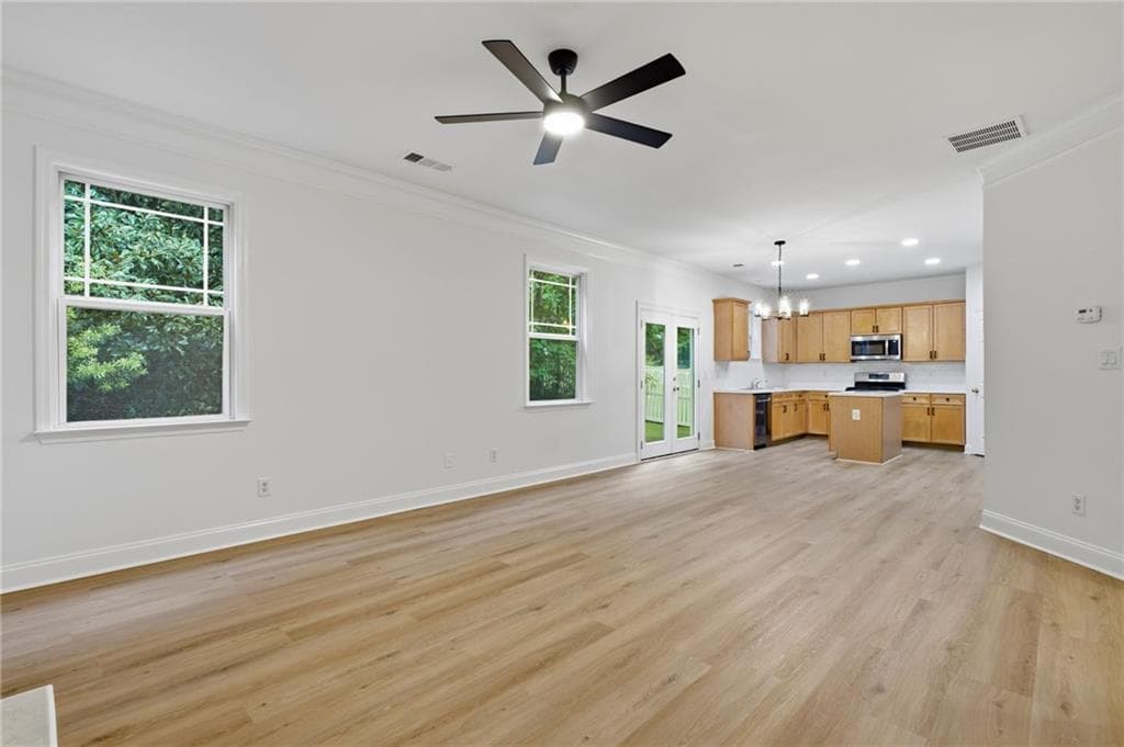 4 bedroom, 3 bathroom, 2,128 sq ft single family residence for sale at 3434 Old Towne Lane, Cumming, GA 30040 — photo 10