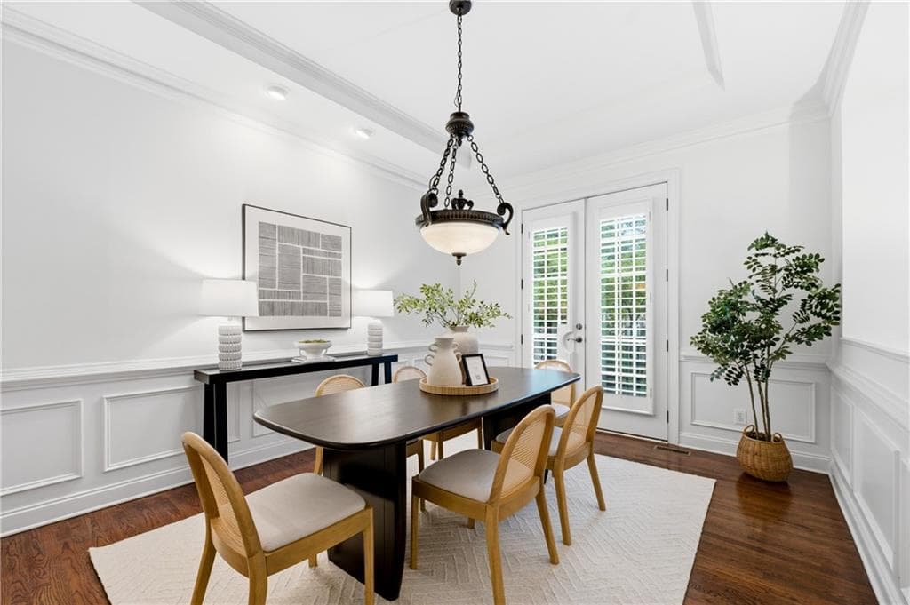 3 bedroom, 4 bathroom, 3,620 sq ft townhouse for sale at 5806 Riverstone Circle 10, Atlanta, GA 30339 — photo 6