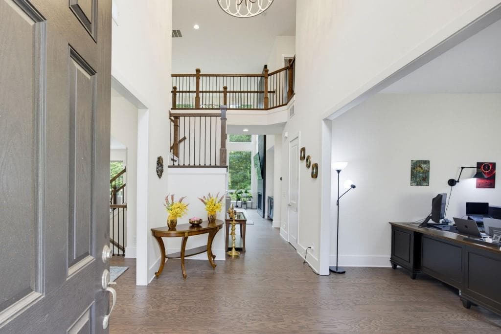 5 bedroom, 6 bathroom, 4,692 sq ft single family residence for sale at 14180 Reserve Manor Lane, Roswell, GA 30075 — photo 5